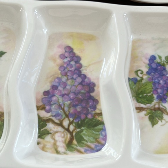 Keller Charles- grape Artis,Melamine Serving Tray- Fruit, 13x8 lot of 2! - Picture 2 of 5